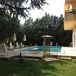 Frühstückspension Rollo Garden 3*